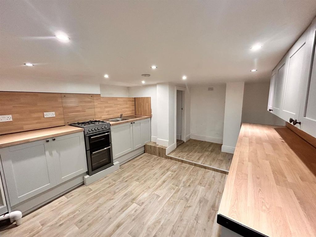 Additional image 4 of 2 bed property for saleDale View, Hebden Bridge HX7