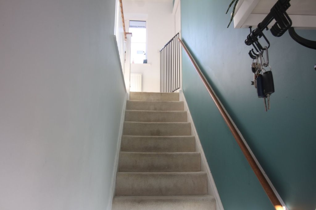 Property photo 2 of 11 Img_0128
