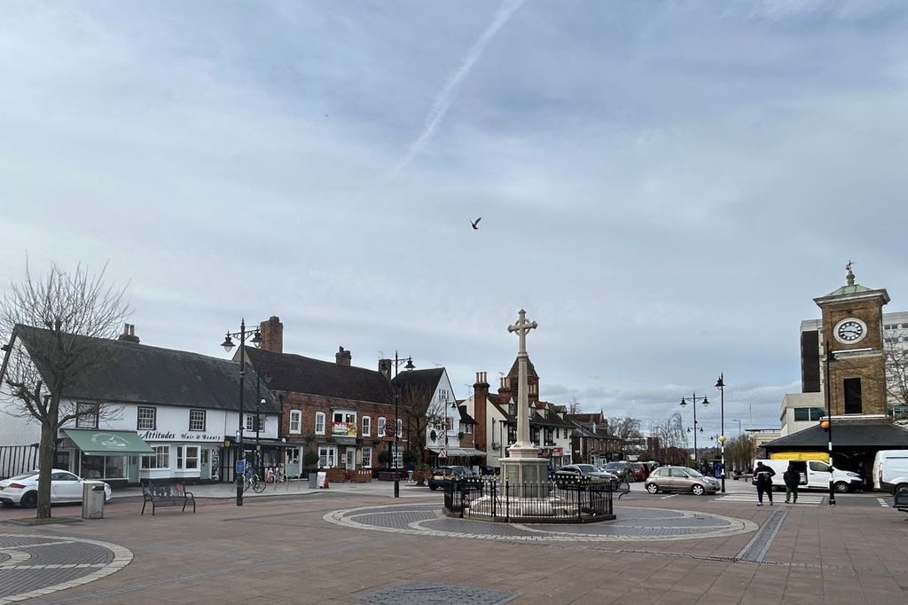 Property photo 3 of 4