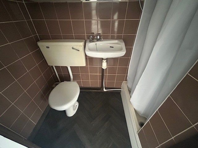 Property photo 3 of 3