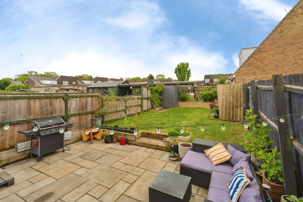 Property photo 2 of 16