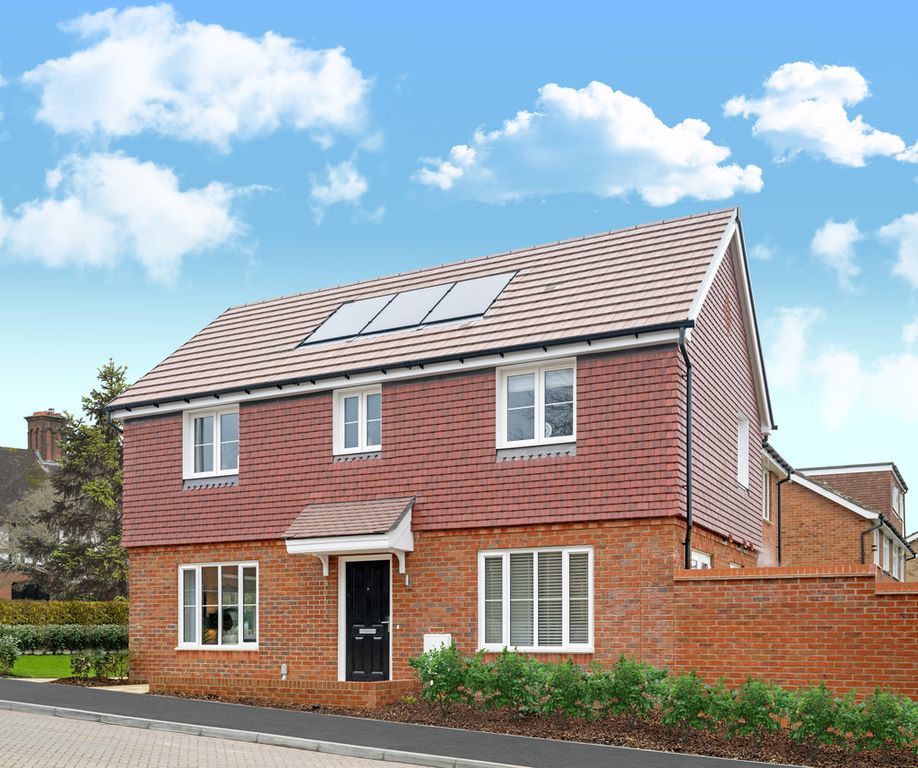 Property photo 1 of 9 Broxborough-Park-Feb2025-010_Ret_7227945