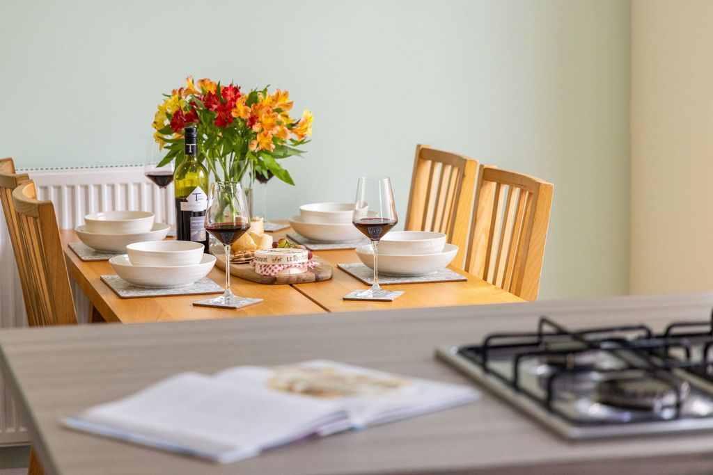 Property photo 3 of 24