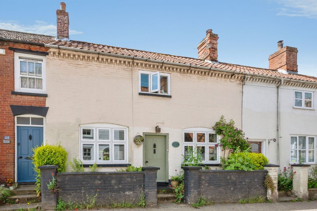 Property photo 1 of 17