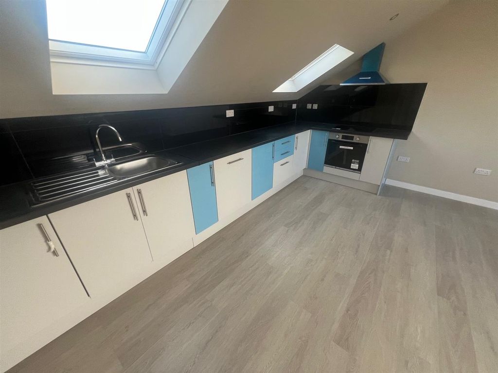 Property photo 1 of 5 4.Jpg