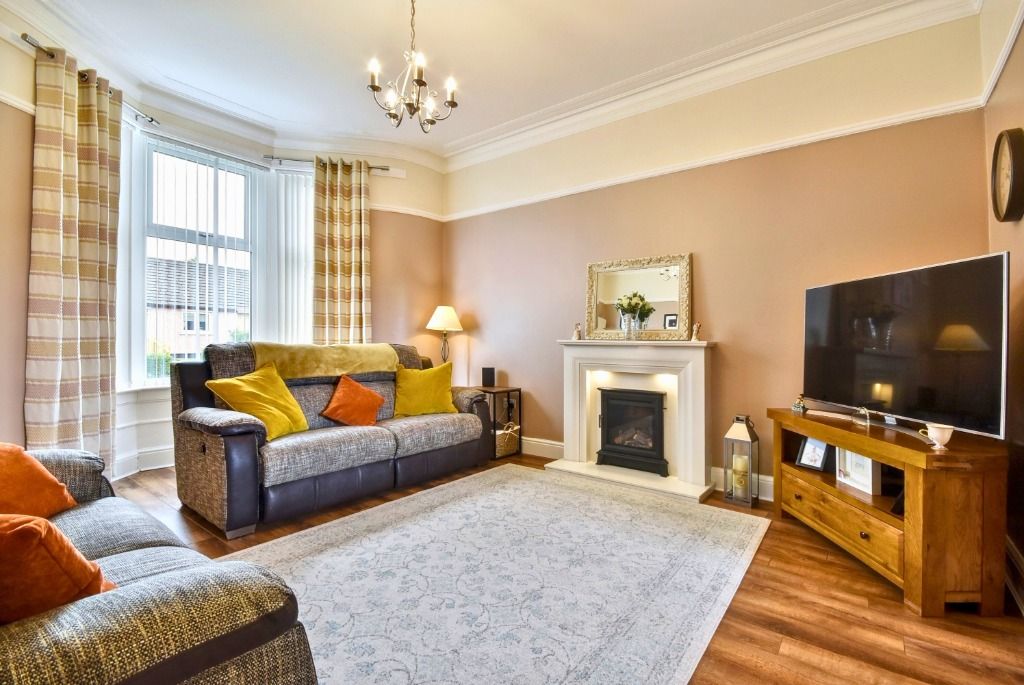 Property photo 1 of 32