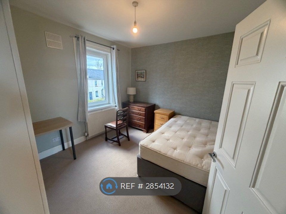 Property photo 3 of 26