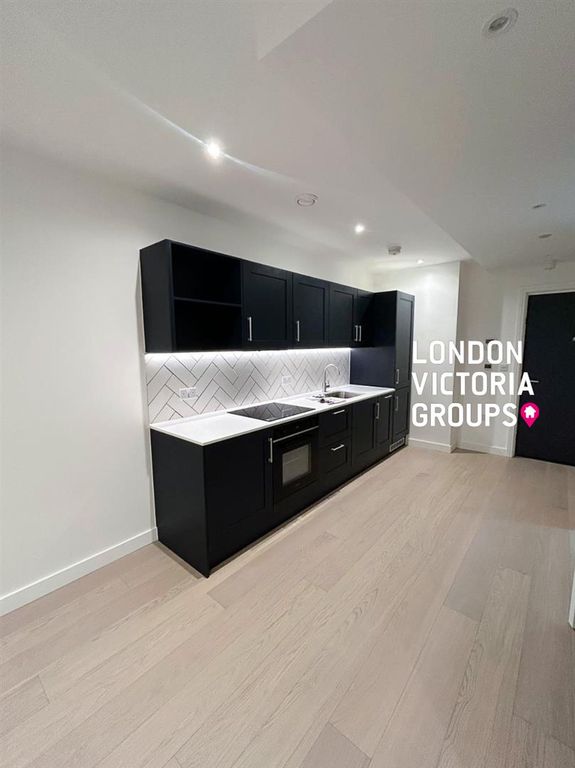 Property photo 1 of 8 1-5686.Jpg