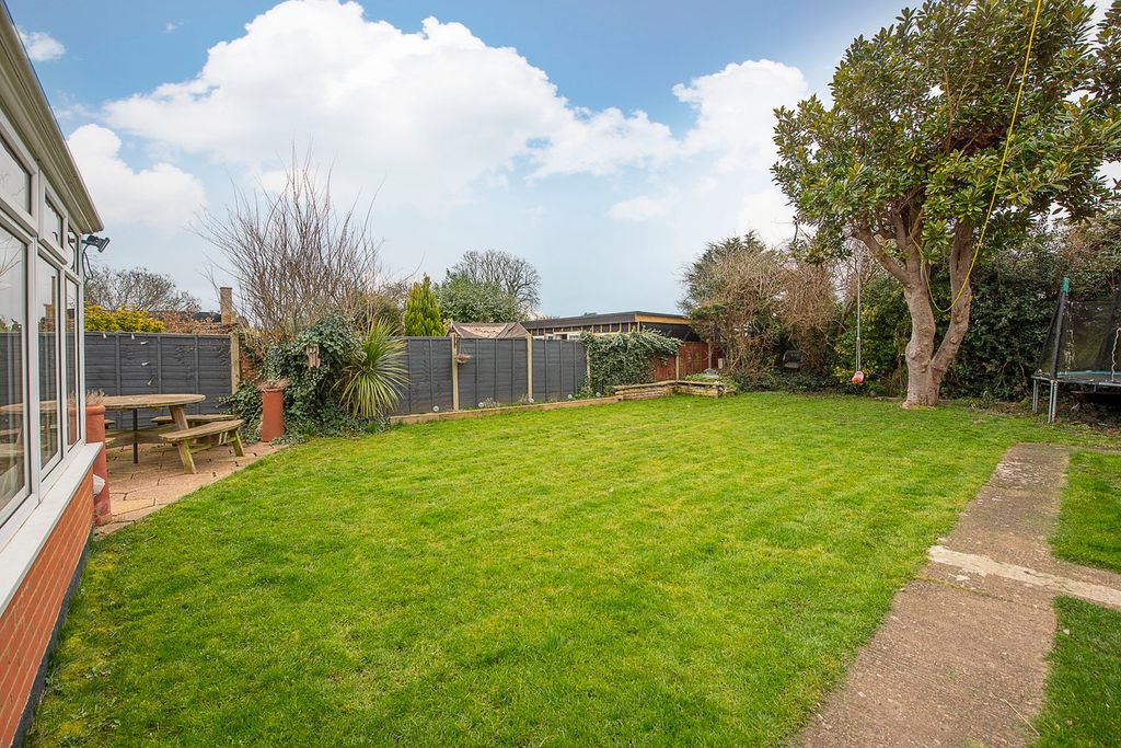 Property photo 3 of 33 Rear Garden