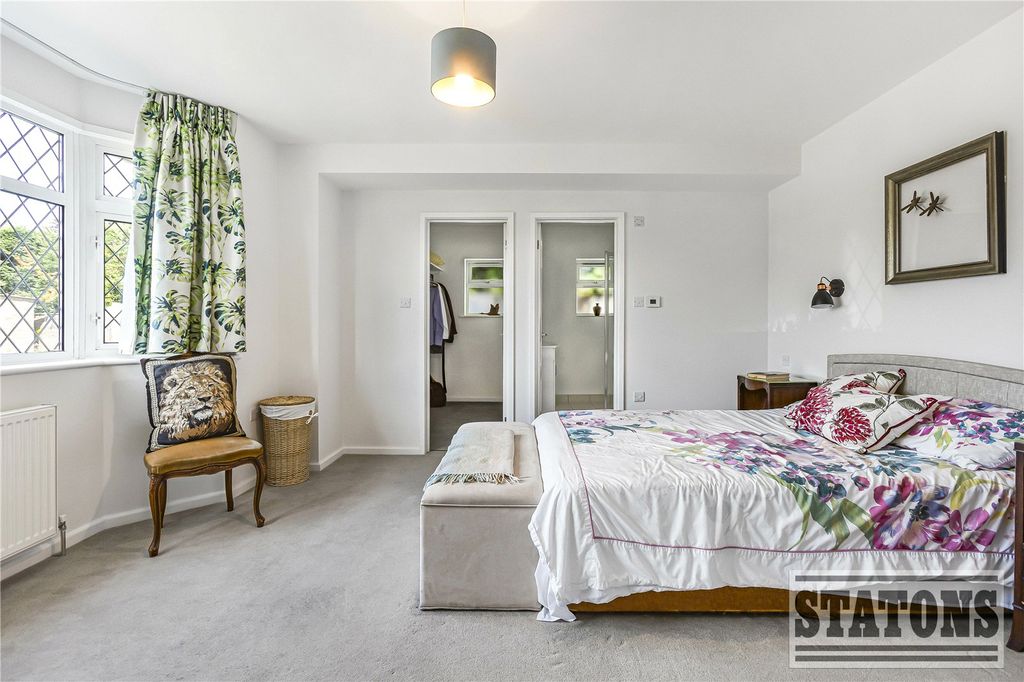 Property photo 3 of 15 Picture No. 04