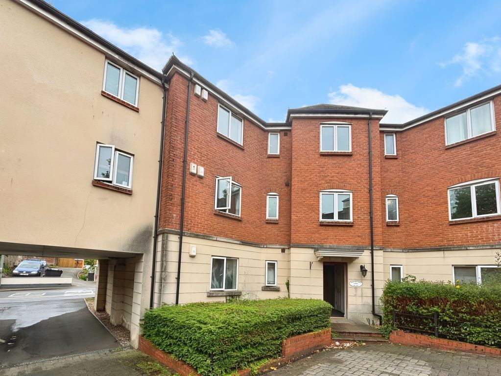 Property photo 1 of 16 Ad184070-Outside 20Somer