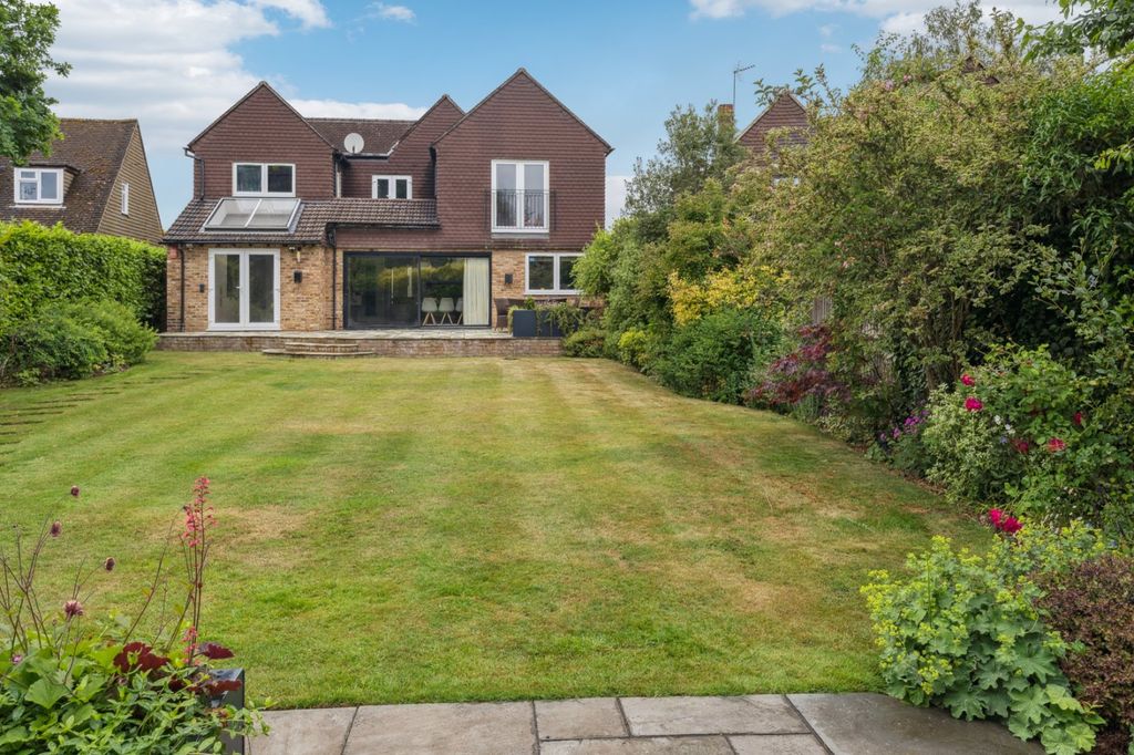 Property photo 2 of 25 Picture No. 34