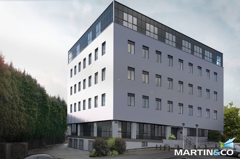 Property photo 1 of 6