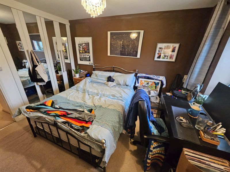 Property photo 2 of 9 Photo 8