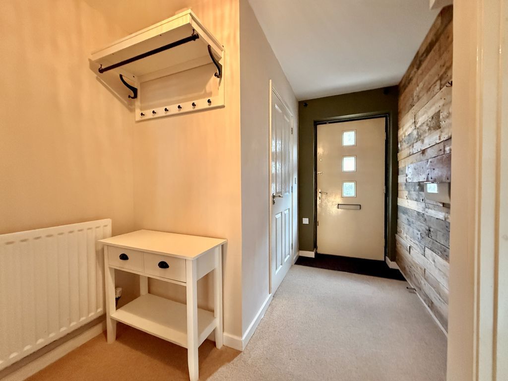Property photo 2 of 16 Photo 6