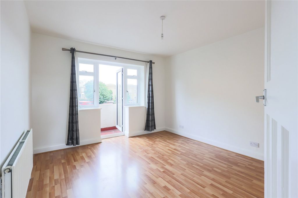 Property photo 2 of 10 Picture No. 02
