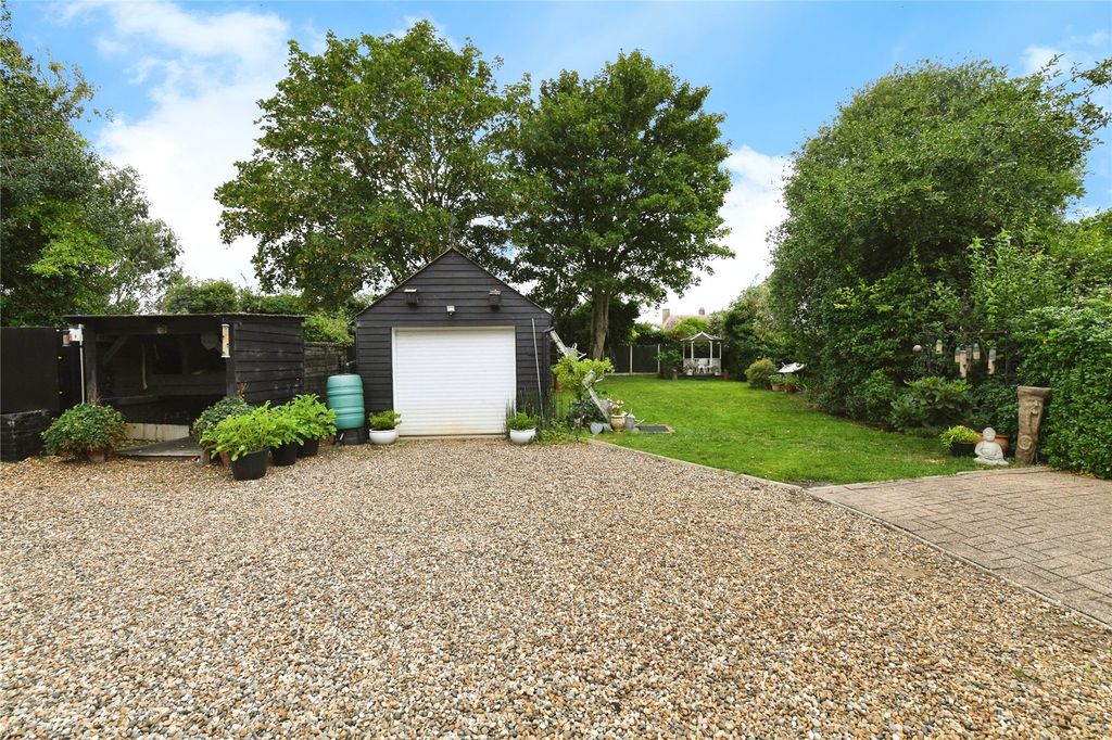 Property photo 3 of 13 Picture No. 15