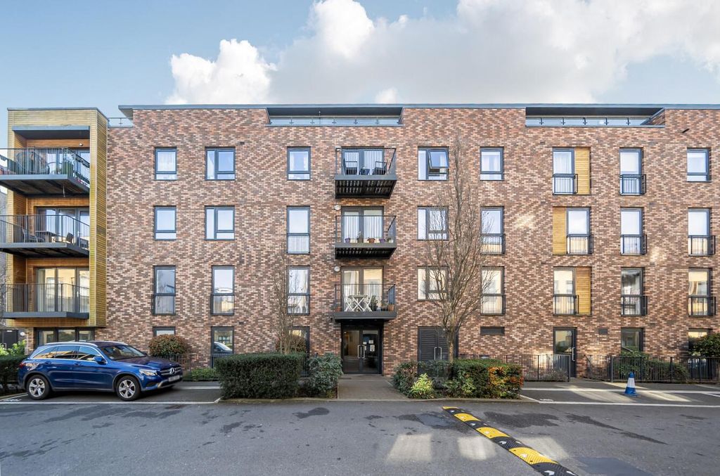 Property photo 1 of 17 Davidson Frost-Wellings, Dfw, Clement Court, Stanm