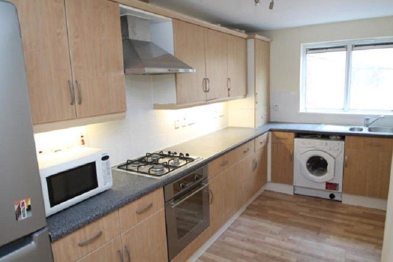 Property photo 3 of 6