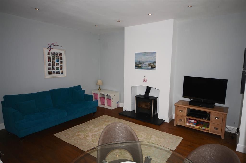 Property photo 3 of 26