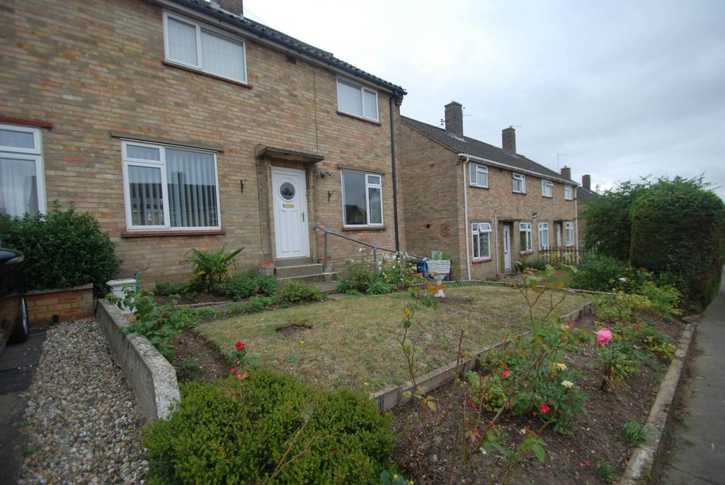 Property photo 1 of 8