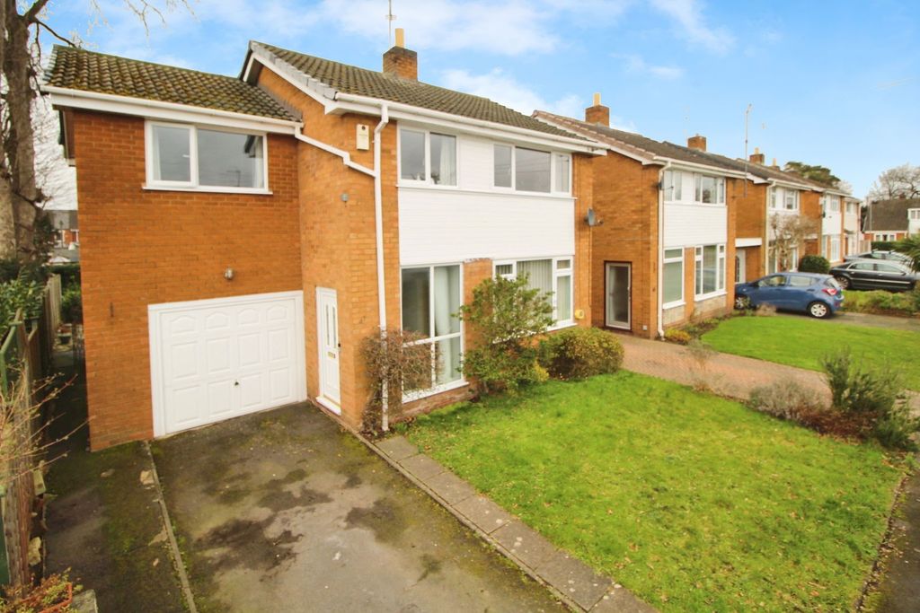 Property photo 1 of 31