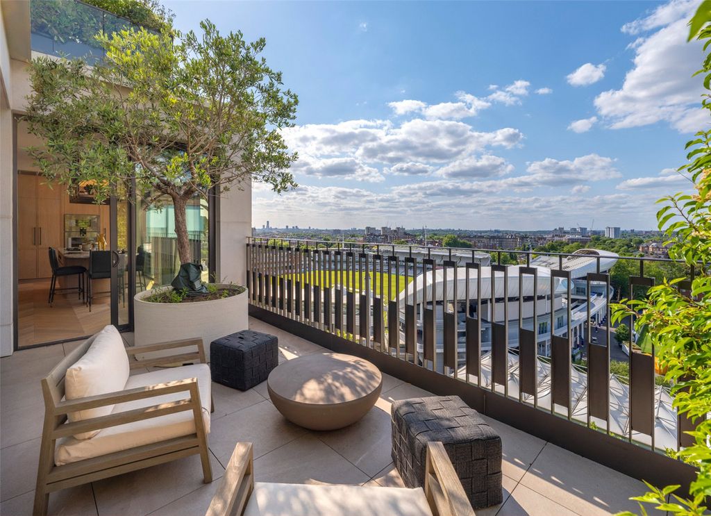 Property photo 1 of 10 Picture No. 02