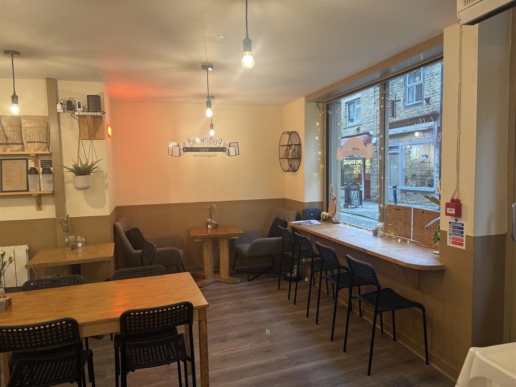 Property photo 3 of 5 Photo 2