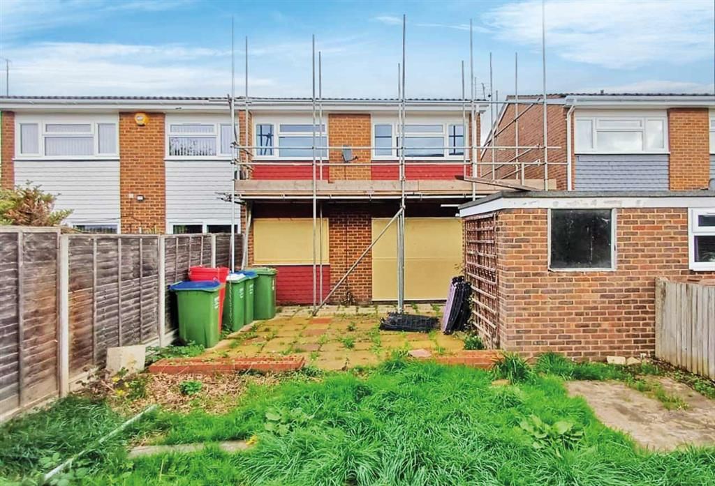 Property photo 3 of 6