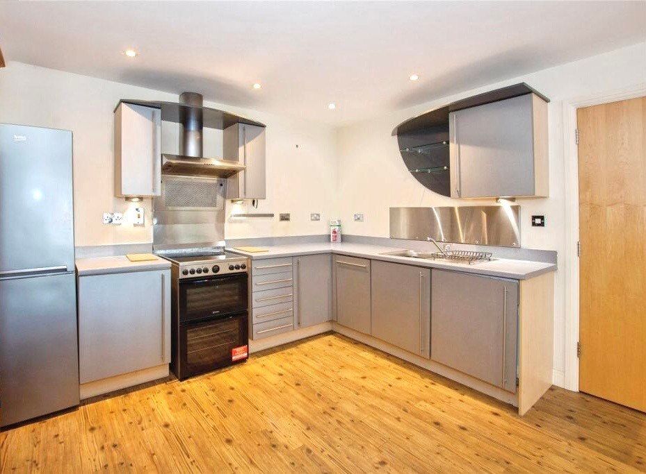 Property photo 3 of 6 Gallery