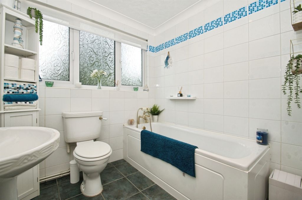 Additional image 25 of 4 bed detached house for saleCwrt Gwilym Farm, Coychurch, Bridgend CF35