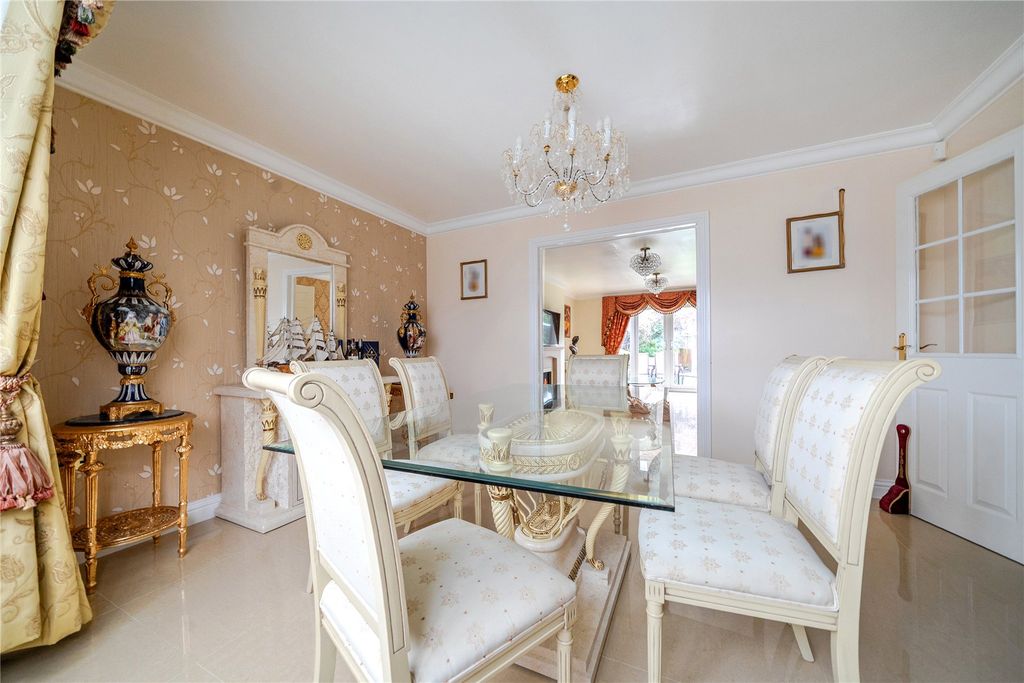 Additional image 71 of 6 bed country house for saleSandringham Drive, Dartford, Kent DA2