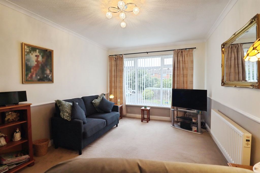 Property photo 2 of 15