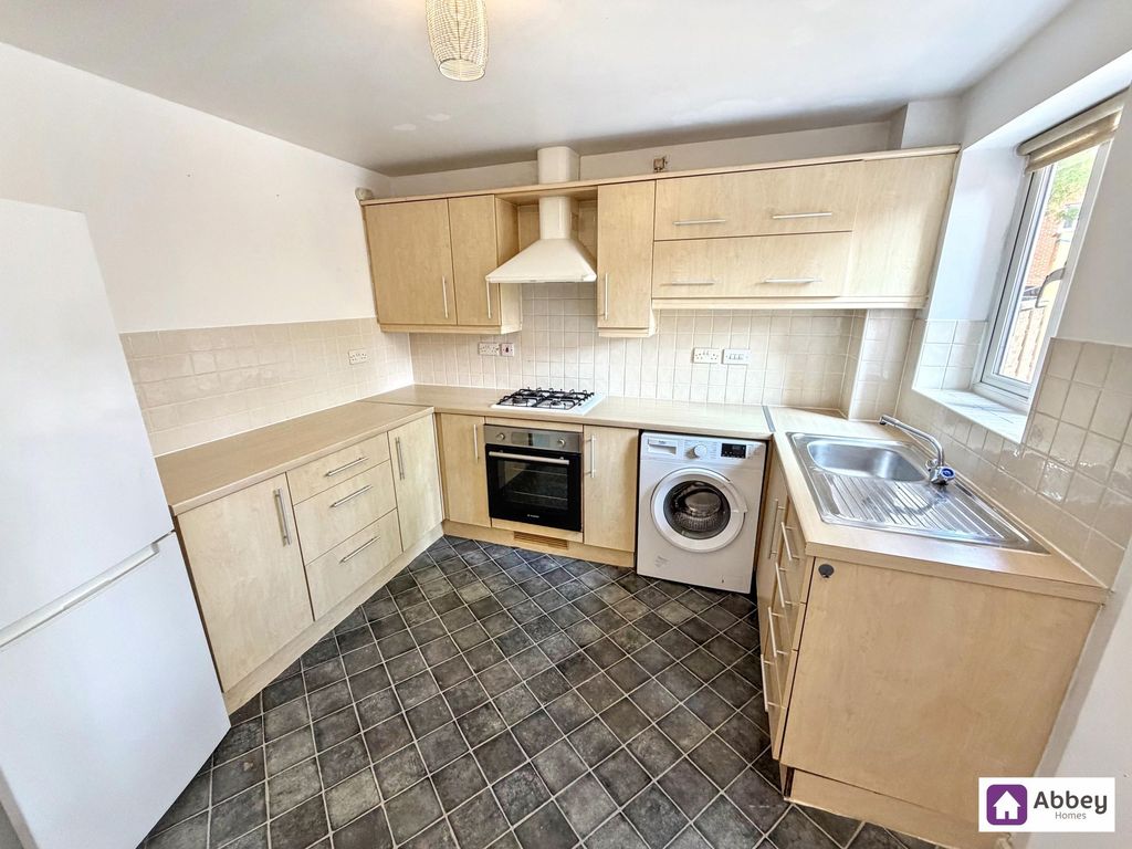 Property photo 2 of 11 Kitchen/Diner
