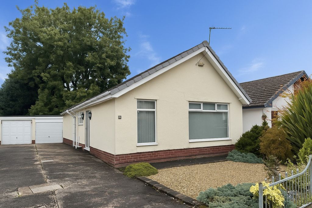 Property photo 1 of 14