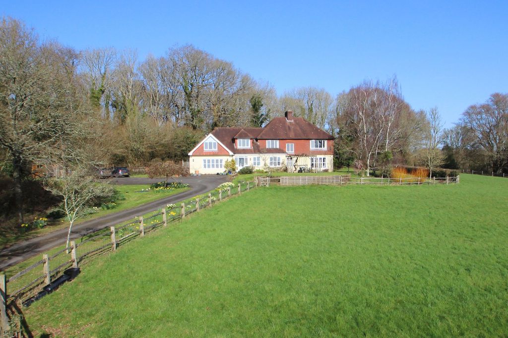 Property photo 1 of 22