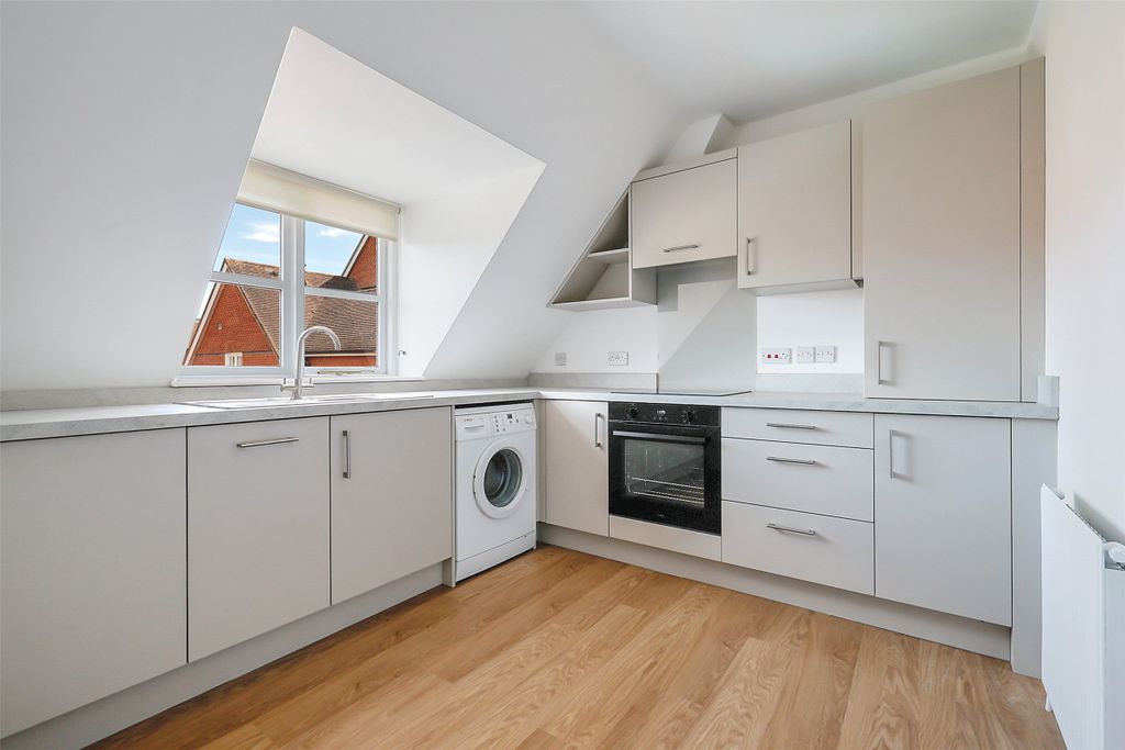 Property photo 2 of 12 Picture No. 02