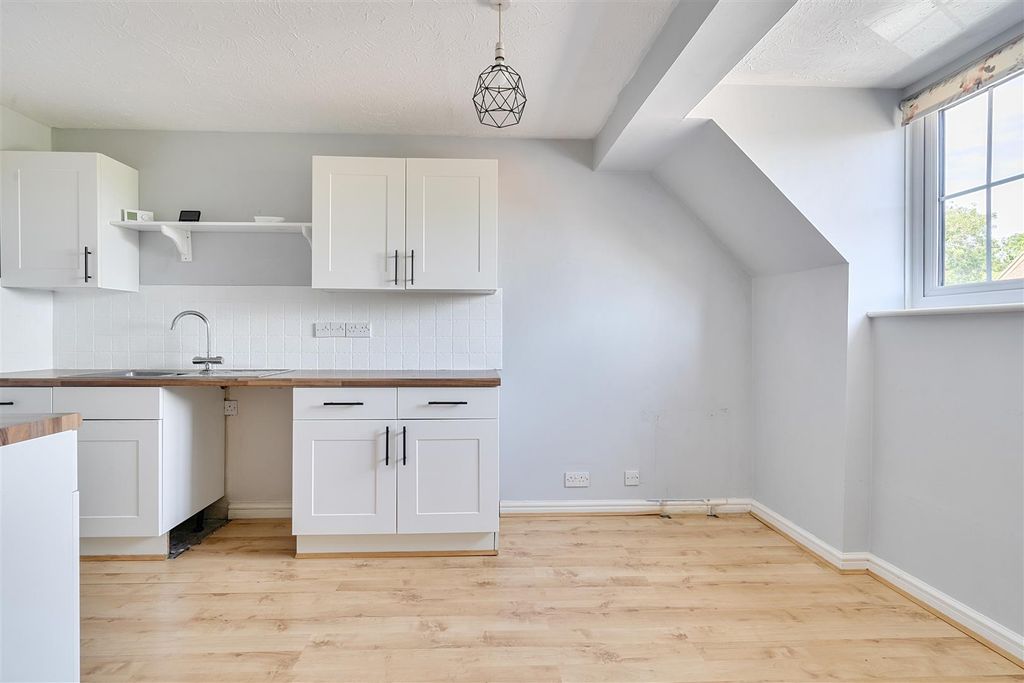 Property photo 2 of 18 1484468 (6).Jpg