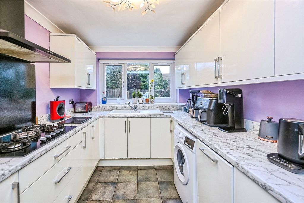 Property photo 2 of 18 Picture No. 07