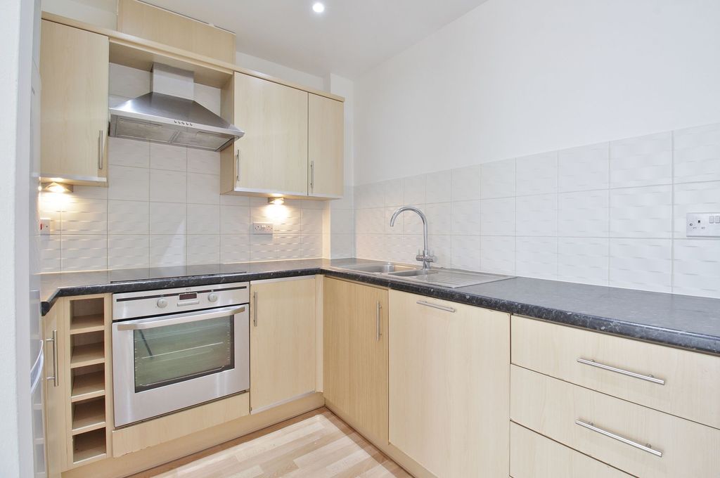 Property photo 2 of 5