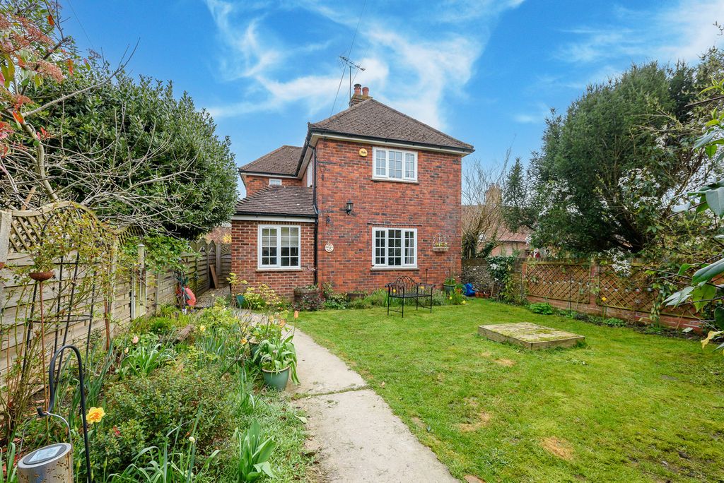 Property photo 1 of 21