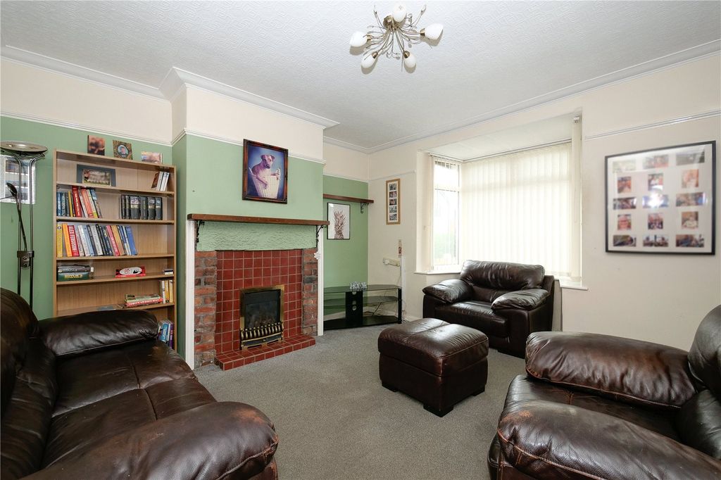 Property photo 2 of 14 Picture No. 02