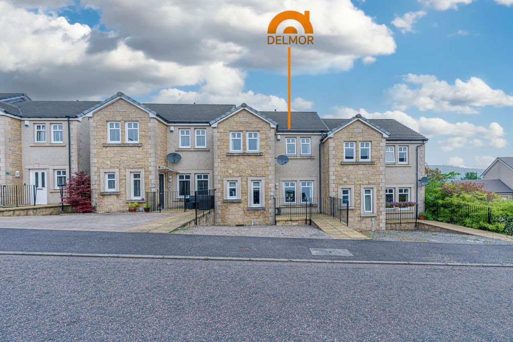 Property photo 1 of 33
