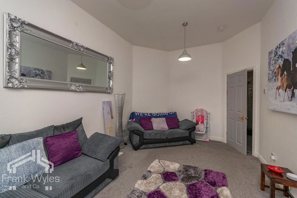 Property photo 3 of 7