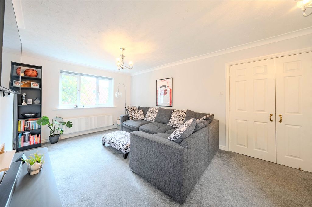 Property photo 2 of 10 Picture No. 02