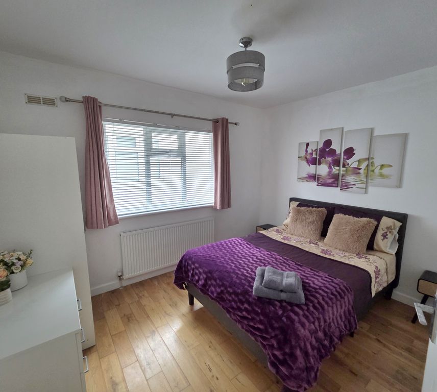 Property photo 3 of 18 Gallery