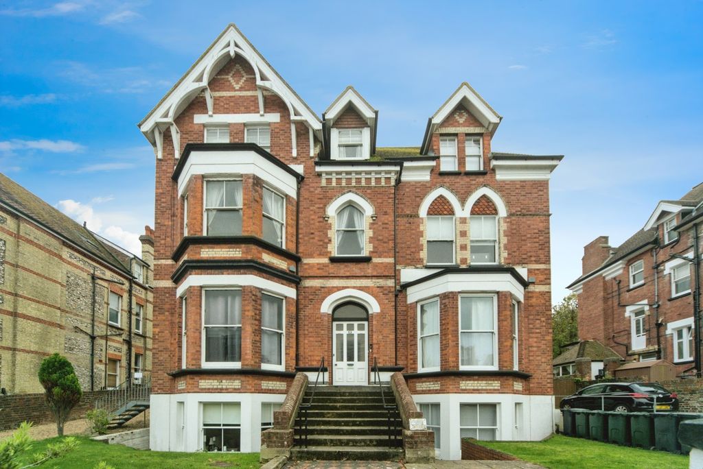 Property photo 1 of 15 Photo