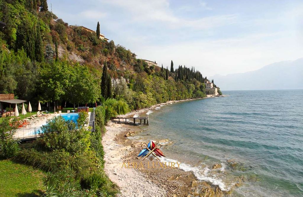 Property photo 2 of 30