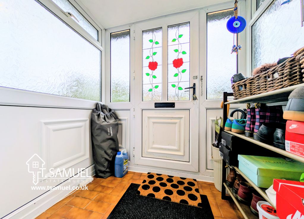 Property photo 2 of 25 Porch