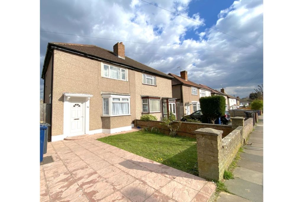 Property photo 1 of 9